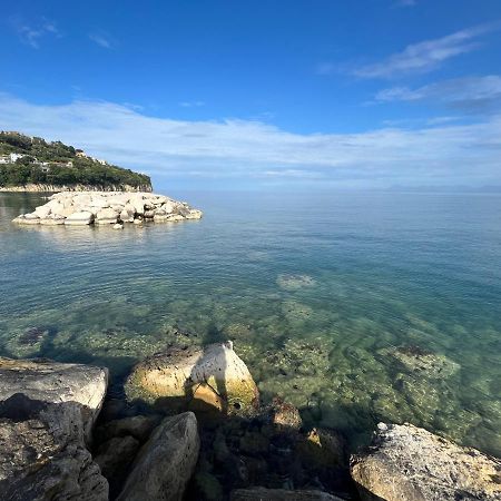 Oltremare Rooms Agropoli Exteriör bild